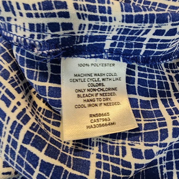 HALOGEN Size Small Japanese Grid Print Round Neck Cap Sleeve Chiffon Work Blouse - Picture 10 of 10